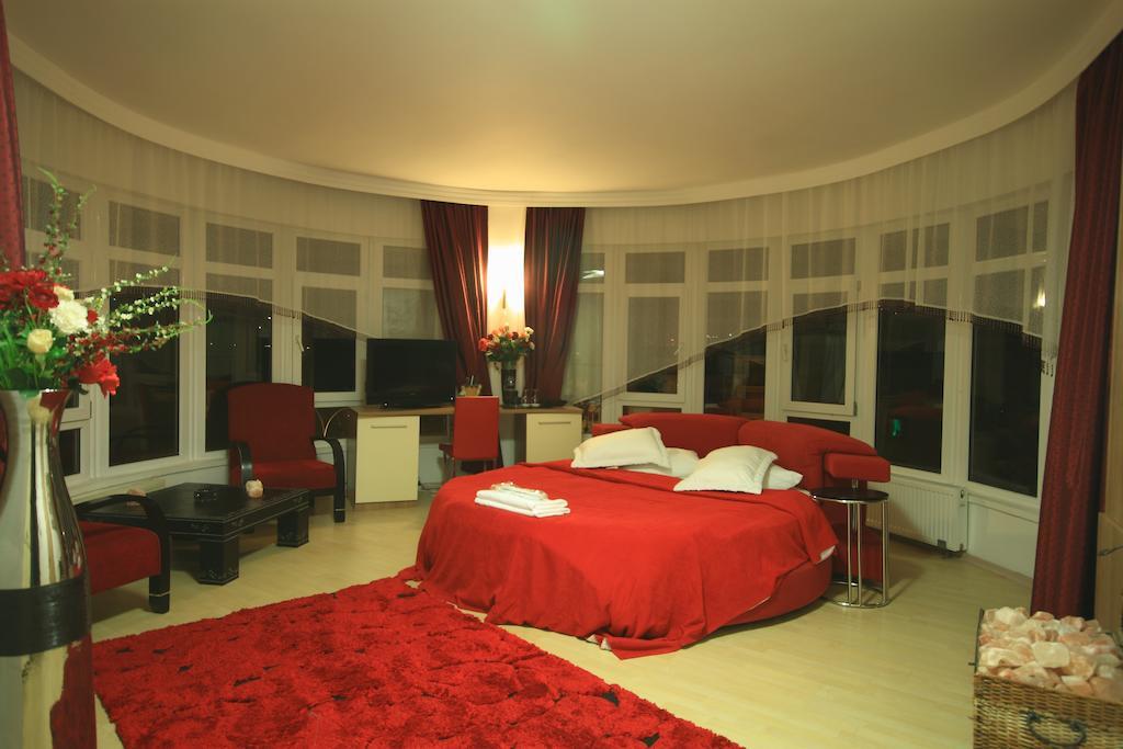 Tuana Hotel Atakum Quarto foto